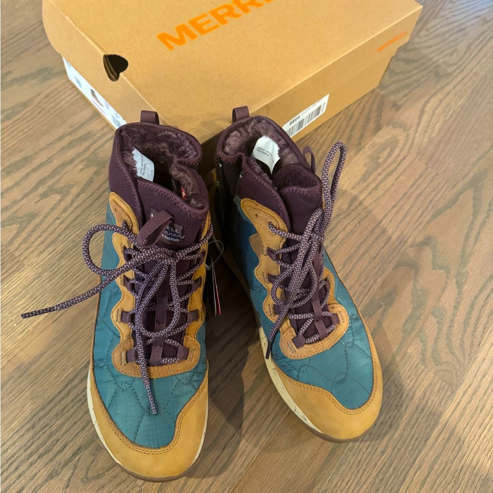 Merrell Antora 3 Thermo Mid Zip WP
New with tags 
Size 8